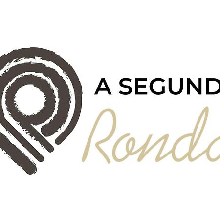 A Segunda Ronda Melide Exterior foto